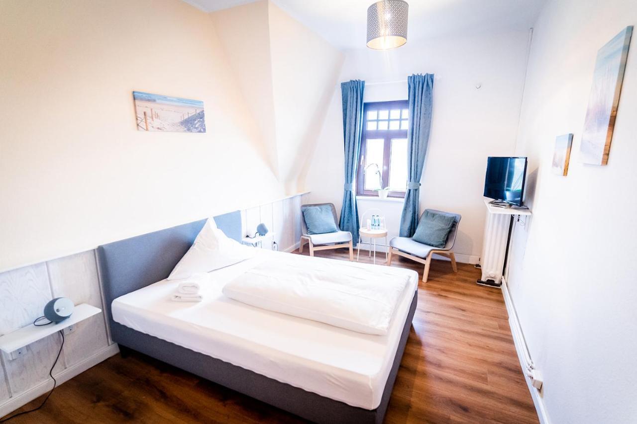 Faehrhaus Kirschenland Otel Jork Dış mekan fotoğraf